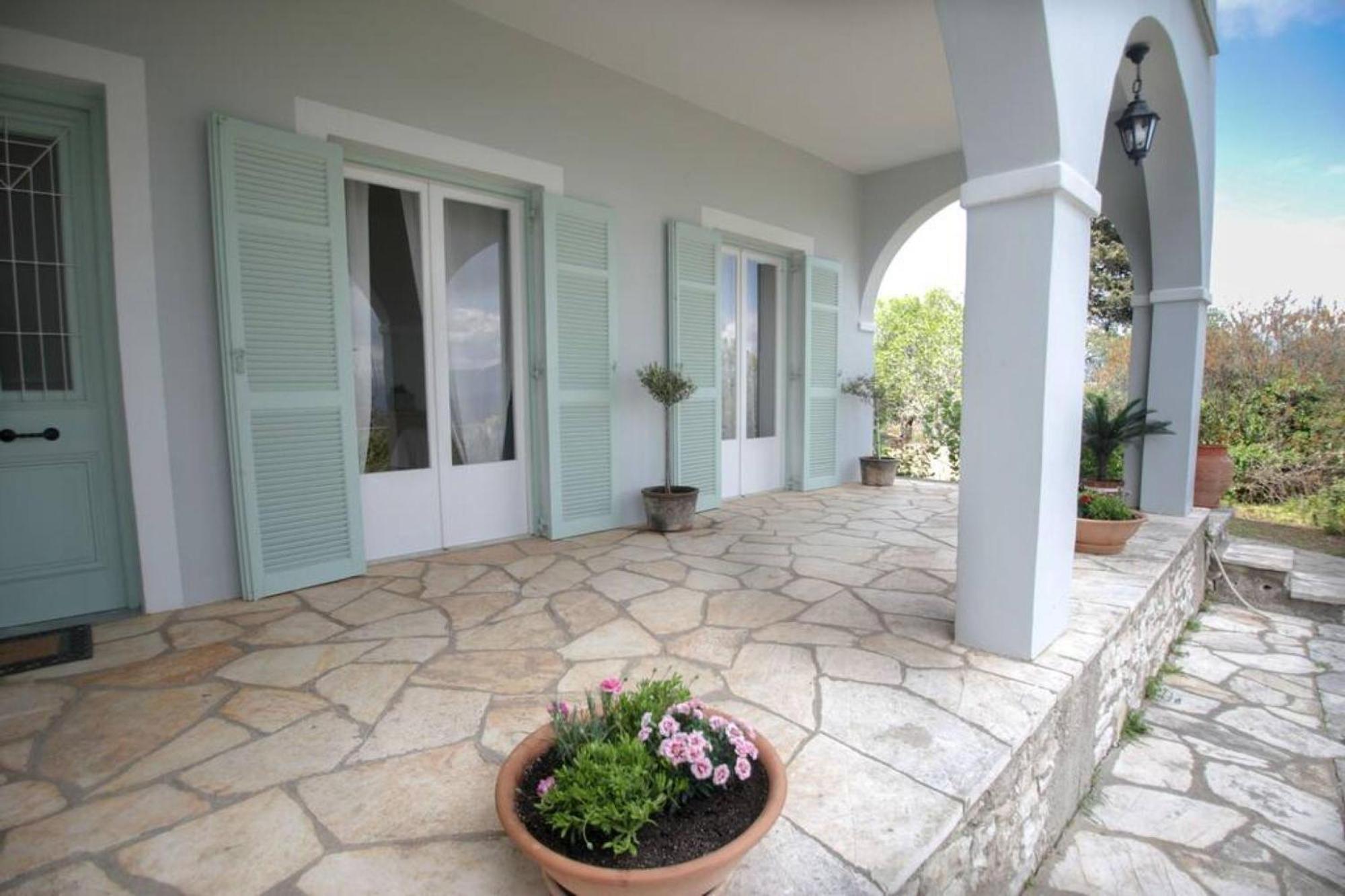 Sinies Stone Cottage - Ne Corfu Agnícini Kültér fotó